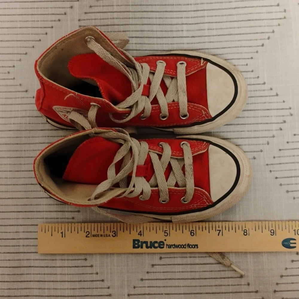 Converse Kids Classic Red High-Tops Size 11